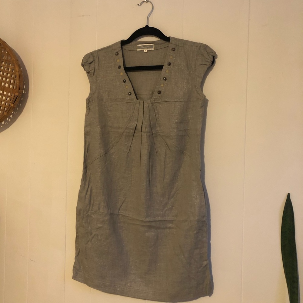 Grey dress